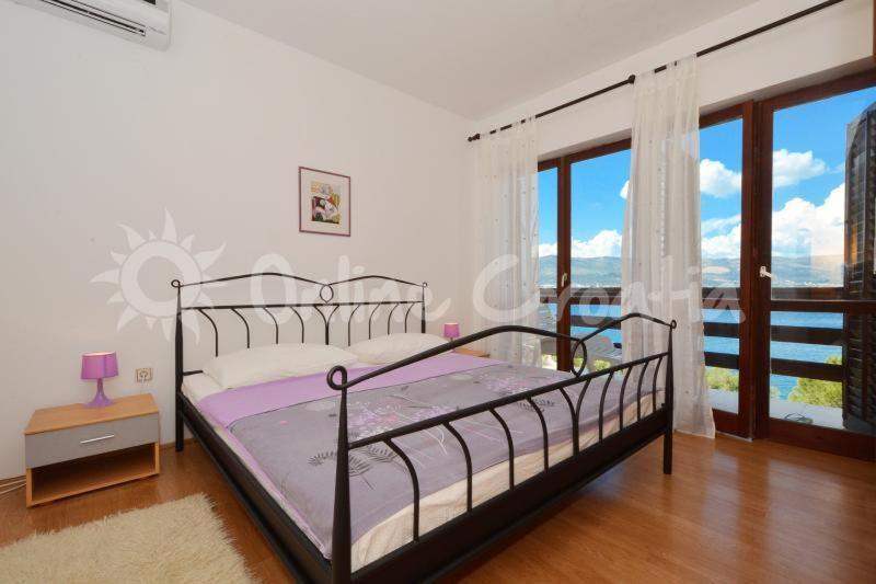 Villa Fjaba - By The Sea - With The Big Terraces & Great Sea View Трогір Екстер'єр фото
