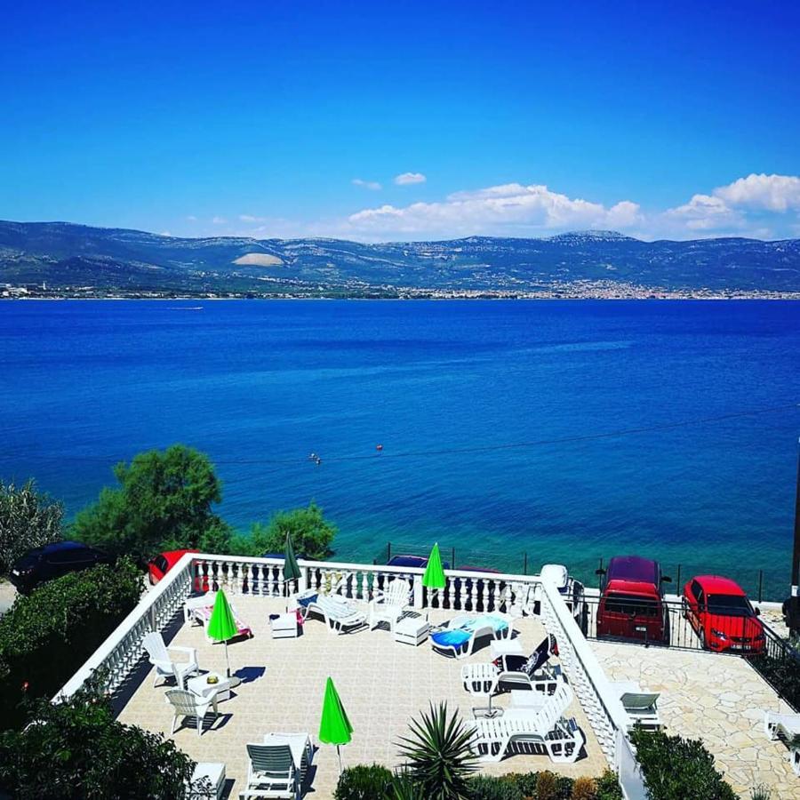 Villa Fjaba - By The Sea - With The Big Terraces & Great Sea View Трогір Екстер'єр фото