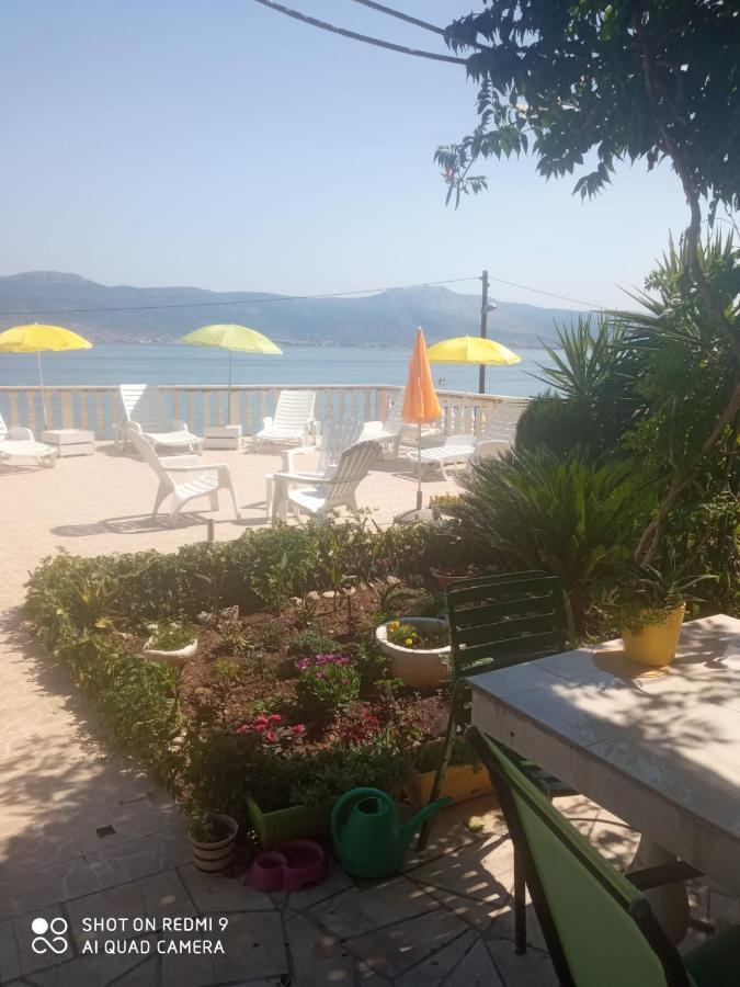 Villa Fjaba - By The Sea - With The Big Terraces & Great Sea View Трогір Екстер'єр фото