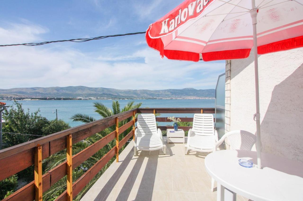 Villa Fjaba - By The Sea - With The Big Terraces & Great Sea View Трогір Екстер'єр фото