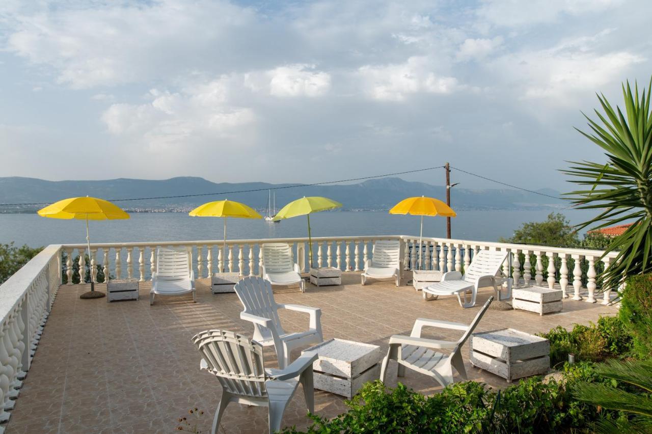 Villa Fjaba - By The Sea - With The Big Terraces & Great Sea View Трогір Екстер'єр фото
