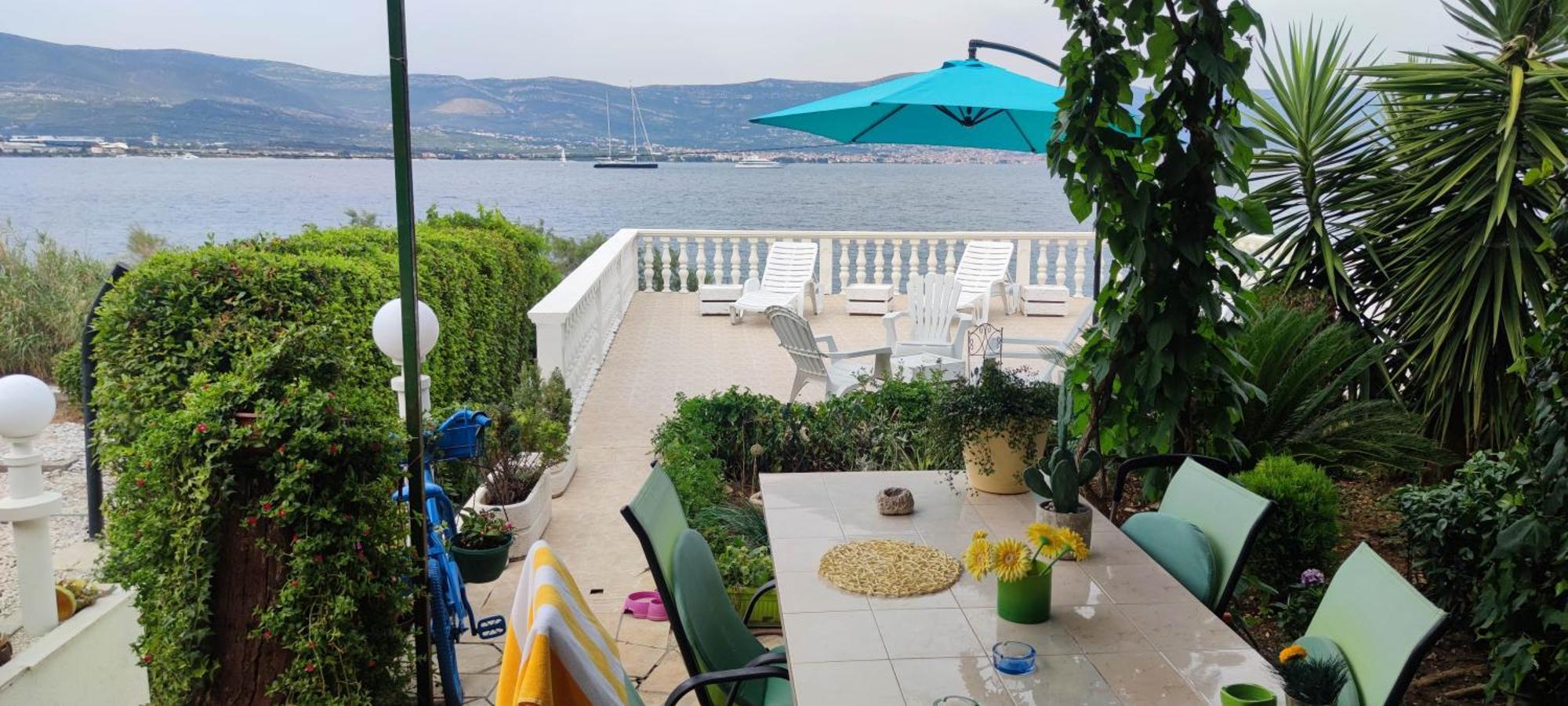 Villa Fjaba - By The Sea - With The Big Terraces & Great Sea View Трогір Екстер'єр фото